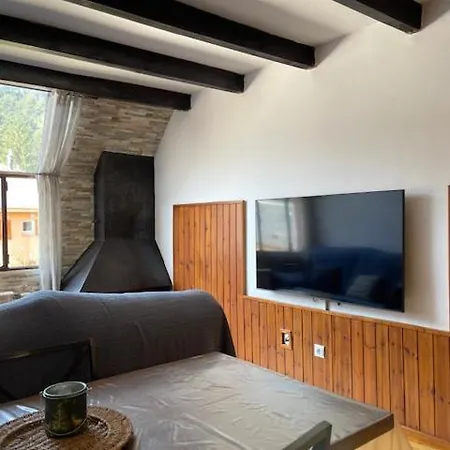 Duplex La Molina A 5 Minutos De Pistas De Esqui