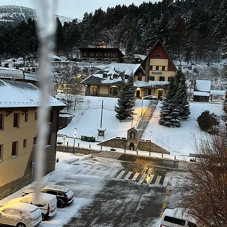Duplex La Molina A 5 Minutos De Pistas De Esqui * La Molina (Girona)